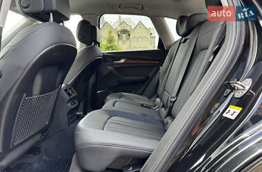 Внедорожник / Кроссовер Audi Q5 2023 в 