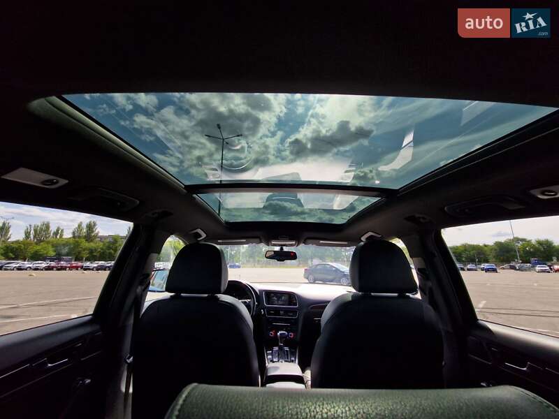Внедорожник / Кроссовер Audi Q5 2015 в Днепре