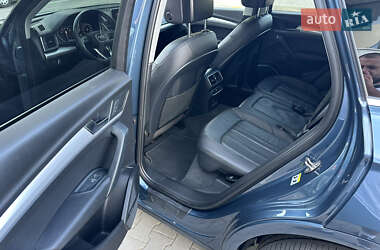 Внедорожник / Кроссовер Audi Q5 2017 в 