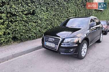 Позашляховик / Кросовер Audi Q5 2010 в 