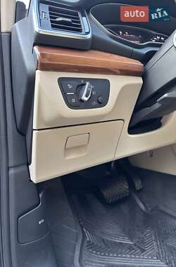 Внедорожник / Кроссовер Audi Q5 2021 в 