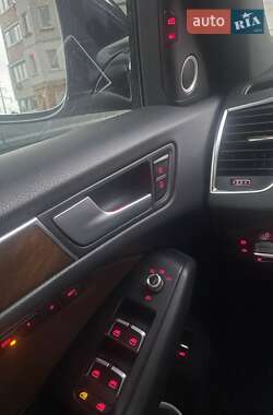 Внедорожник / Кроссовер Audi Q5 2015 в 