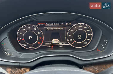 Внедорожник / Кроссовер Audi Q5 2018 в 
