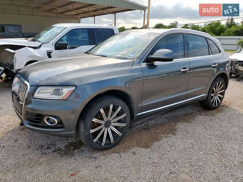 Внедорожник / Кроссовер Audi Q5 2016 в 