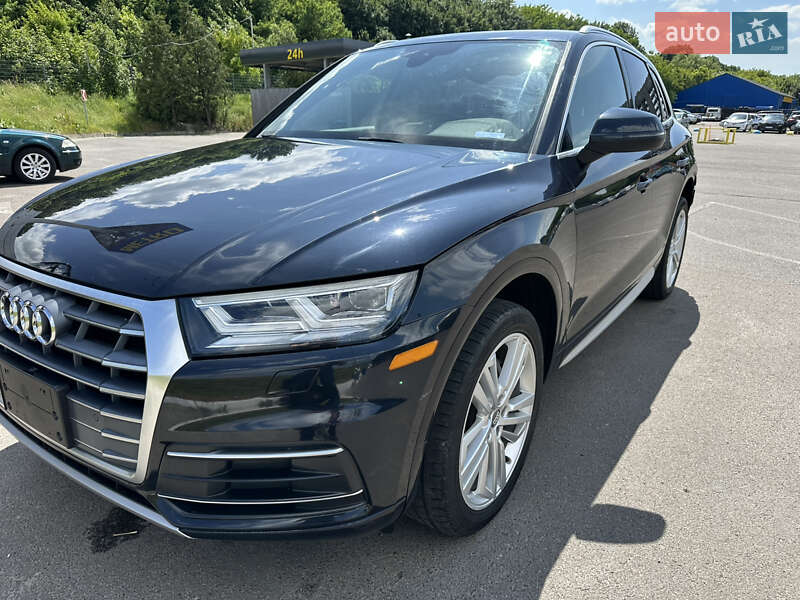 Внедорожник / Кроссовер Audi Q5 2018 в Львове