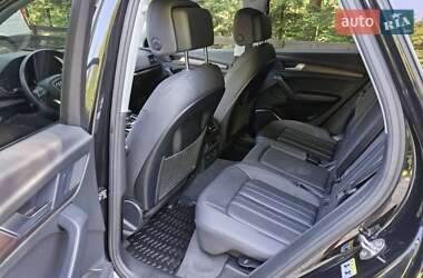 Внедорожник / Кроссовер Audi Q5 2023 в 