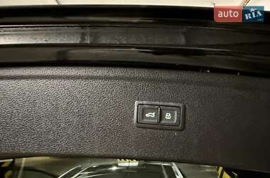 Внедорожник / Кроссовер Audi Q5 2020 в 