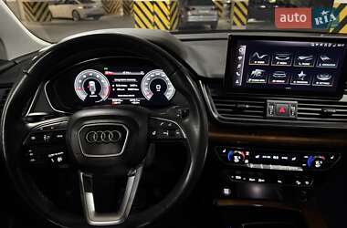 Внедорожник / Кроссовер Audi Q5 2020 в 