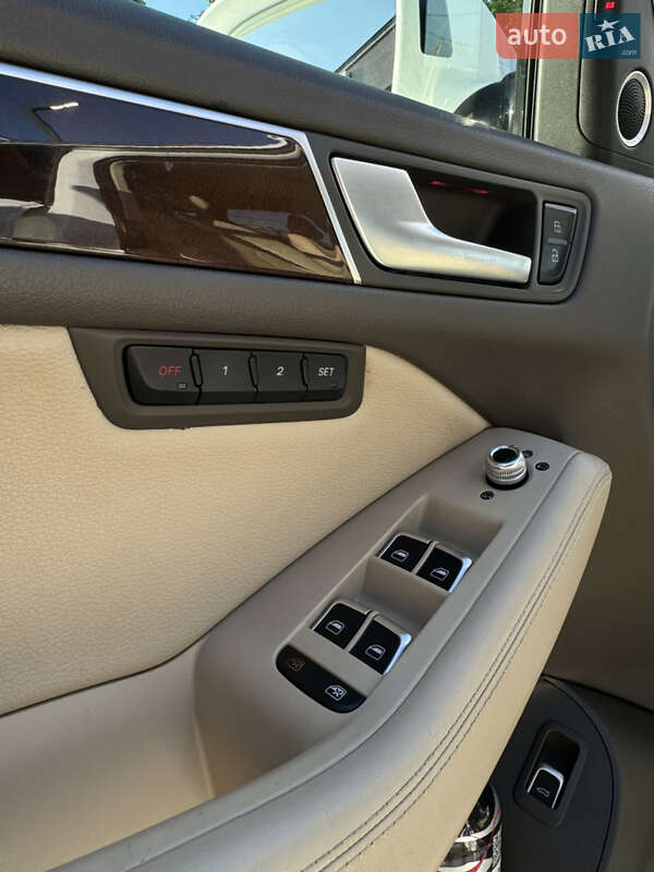 Внедорожник / Кроссовер Audi Q5 2015 в Луцке