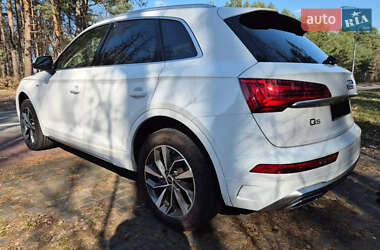 Внедорожник / Кроссовер Audi Q5 2022 в 