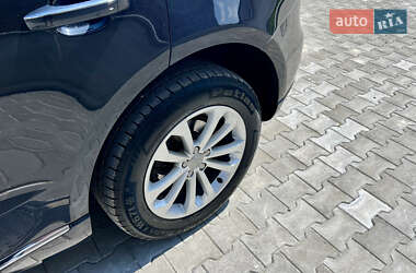 Внедорожник / Кроссовер Audi Q5 2015 в 