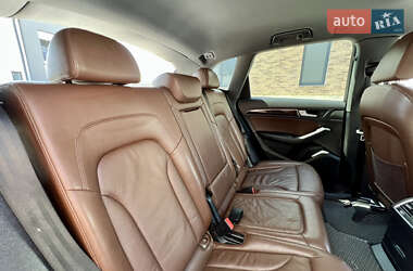 Внедорожник / Кроссовер Audi Q5 2015 в 