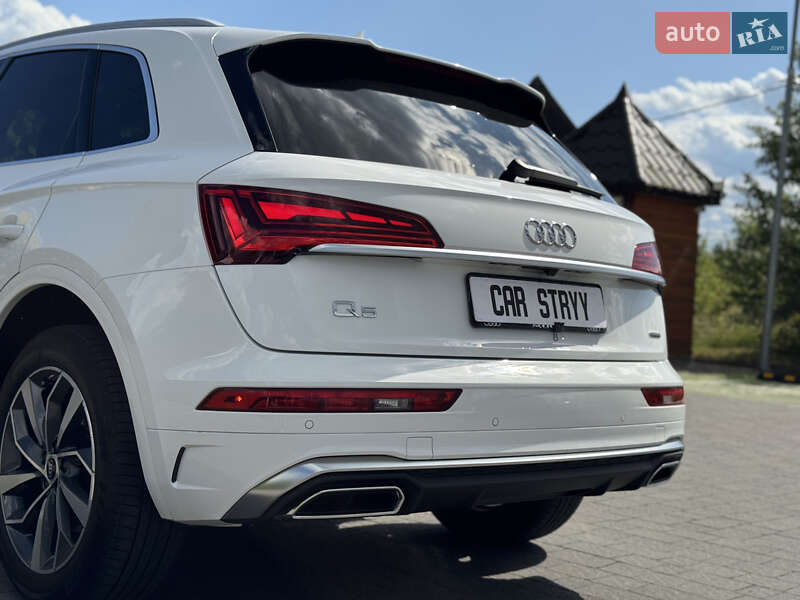 Внедорожник / Кроссовер Audi Q5 2022 в Стрые