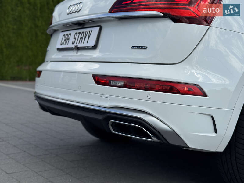 Внедорожник / Кроссовер Audi Q5 2022 в Стрые