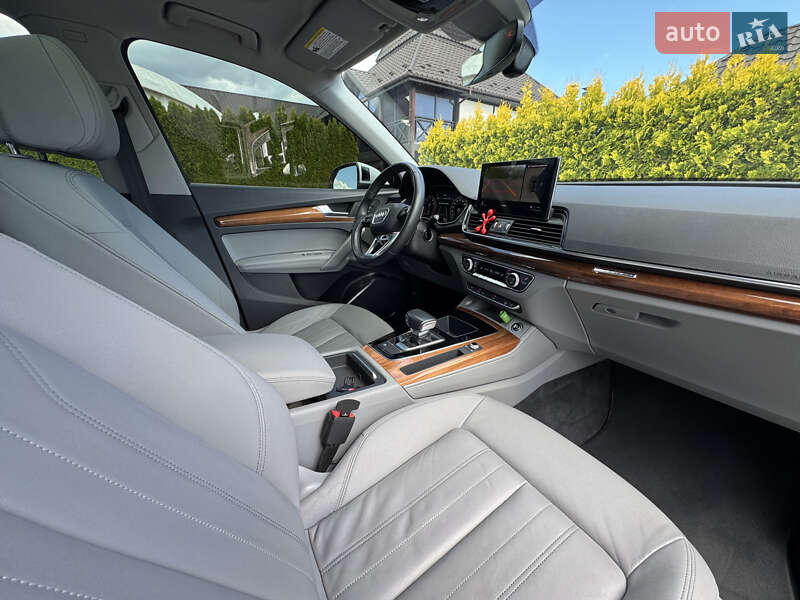 Внедорожник / Кроссовер Audi Q5 2022 в Стрые