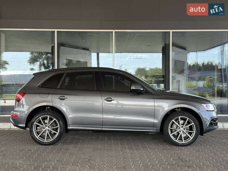 Внедорожник / Кроссовер Audi Q5 2015 в Киеве