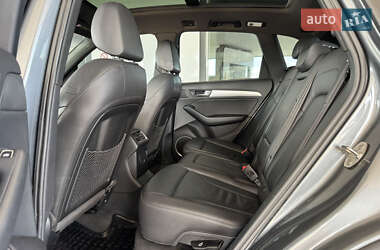 Внедорожник / Кроссовер Audi Q5 2015 в 