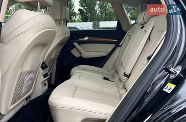Внедорожник / Кроссовер Audi Q5 2023 в 