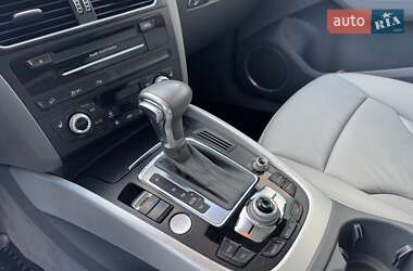Внедорожник / Кроссовер Audi Q5 2016 в 