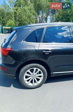Внедорожник / Кроссовер Audi Q5 2015 в 