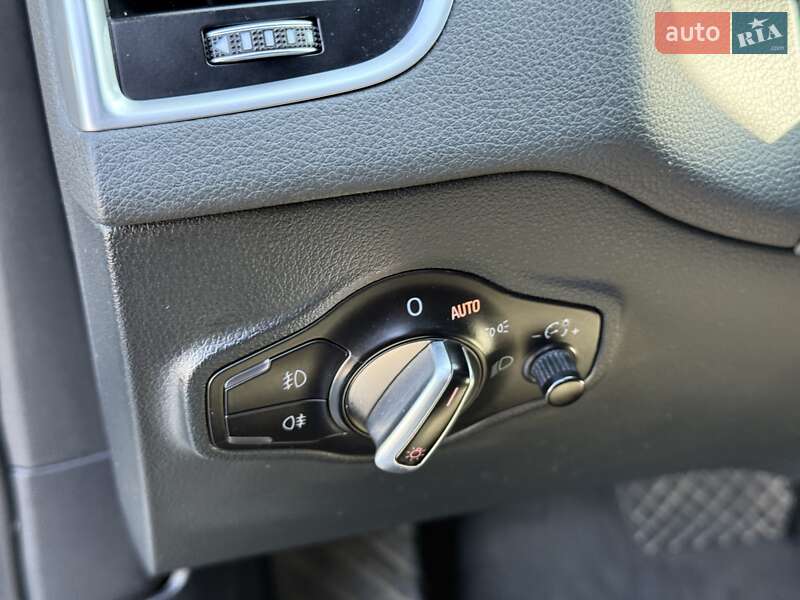 Внедорожник / Кроссовер Audi Q5 2014 в Львове