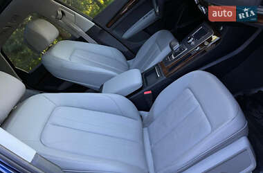 Внедорожник / Кроссовер Audi Q5 2017 в 