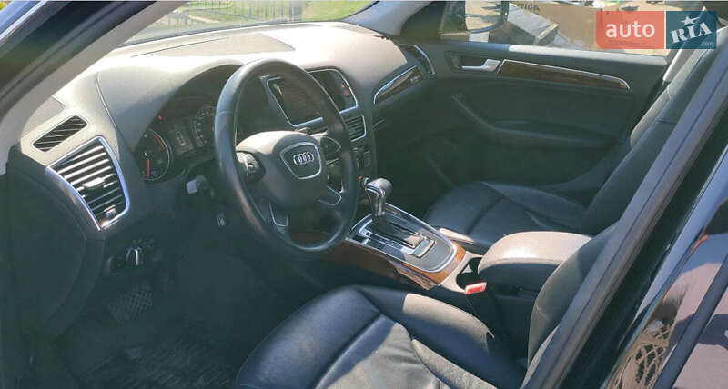 Внедорожник / Кроссовер Audi Q5 2015 в Ивано-Франковске