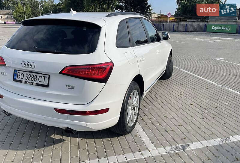 Внедорожник / Кроссовер Audi Q5 2014 в Львове