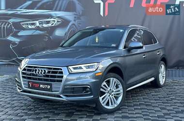 Внедорожник / Кроссовер Audi Q5 2018 в 