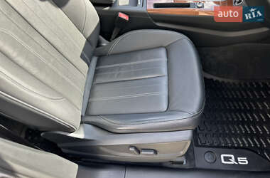 Внедорожник / Кроссовер Audi Q5 2021 в 