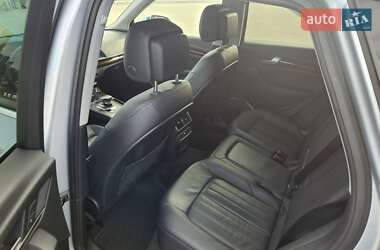 Внедорожник / Кроссовер Audi Q5 2017 в 