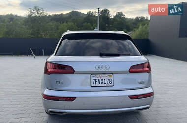 Внедорожник / Кроссовер Audi Q5 2018 в 