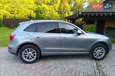 Внедорожник / Кроссовер Audi Q5 2010 в 
