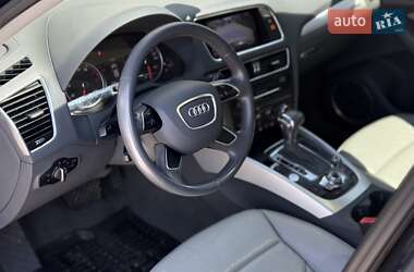 Внедорожник / Кроссовер Audi Q5 2015 в 