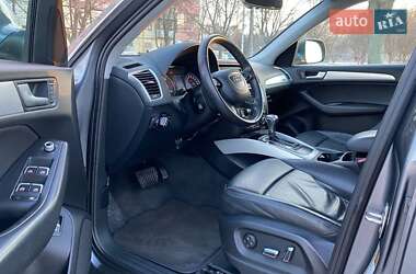 Внедорожник / Кроссовер Audi Q5 2013 в 