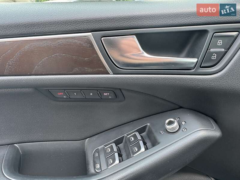 Внедорожник / Кроссовер Audi Q5 2016 в Киеве