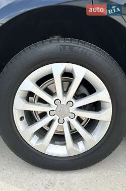 Внедорожник / Кроссовер Audi Q5 2013 в 