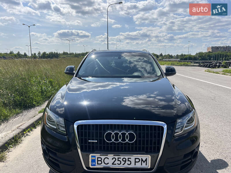 Внедорожник / Кроссовер Audi Q5 2011 в 