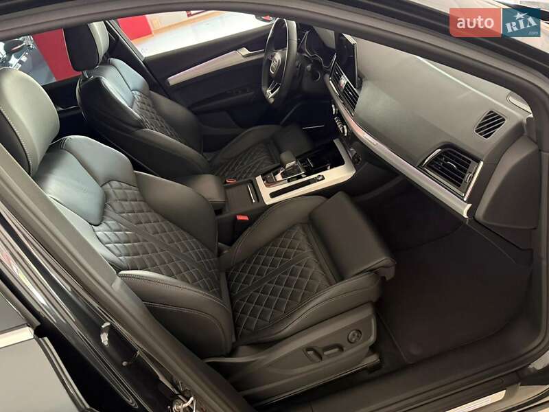 Внедорожник / Кроссовер Audi Q5 2022 в Черкассах