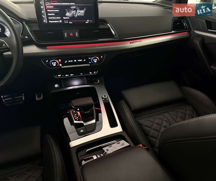 Внедорожник / Кроссовер Audi Q5 2022 в Черкассах