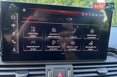 Внедорожник / Кроссовер Audi Q5 2021 в 