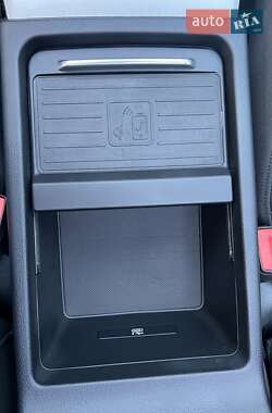 Внедорожник / Кроссовер Audi Q5 2021 в 