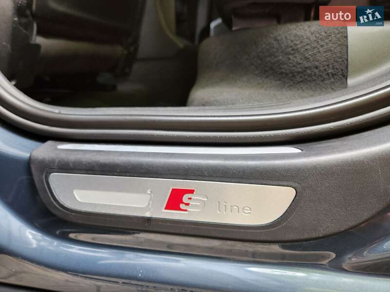 Позашляховик / Кросовер Audi Q5 2010 в Дніпрі