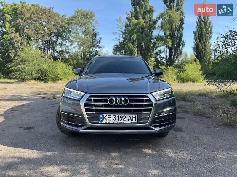 Позашляховик / Кросовер Audi Q5 2017 в Кривому Розі