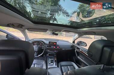 Внедорожник / Кроссовер Audi Q5 2017 в 