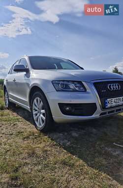 Внедорожник / Кроссовер Audi Q5 2009 в 