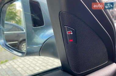 Внедорожник / Кроссовер Audi Q5 2015 в 
