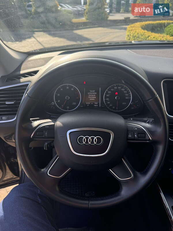 Внедорожник / Кроссовер Audi Q5 2013 в Львове