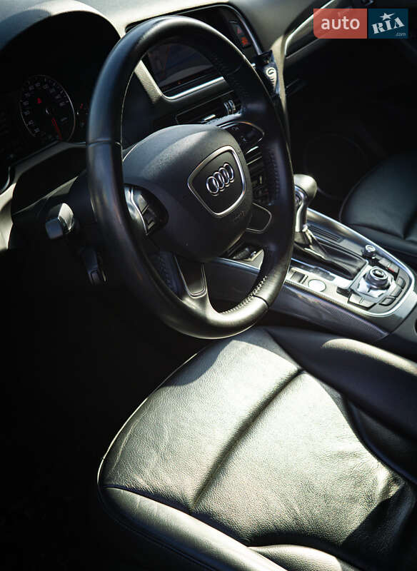 Внедорожник / Кроссовер Audi Q5 2016 в Одессе