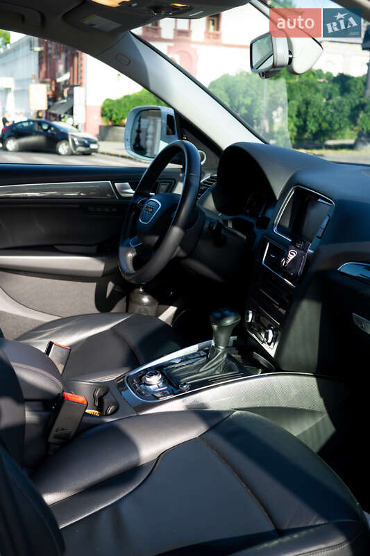 Внедорожник / Кроссовер Audi Q5 2016 в Одессе